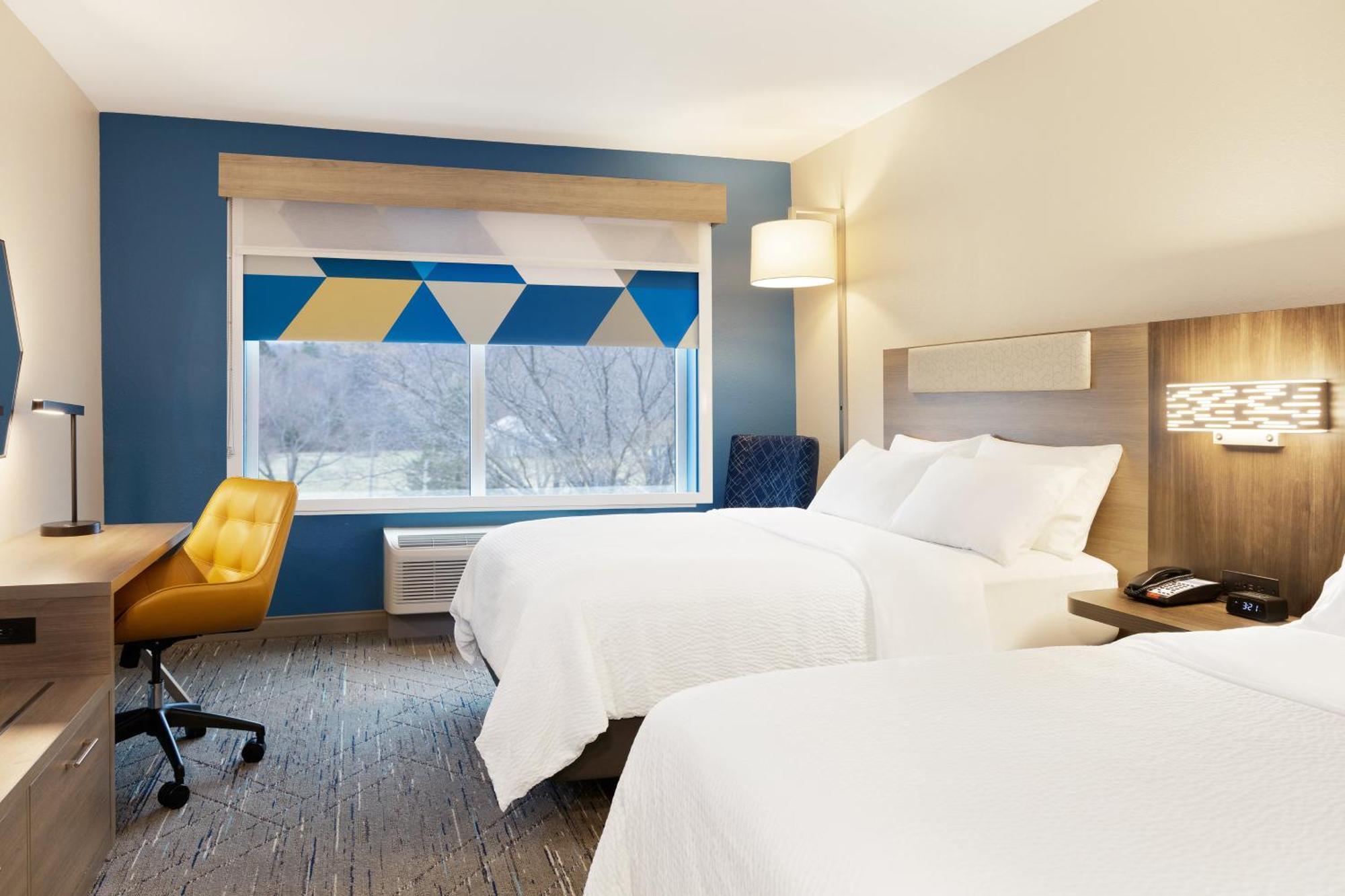 Holiday Inn Express Hotel & Suites Sanford By Ihg Extérieur photo
