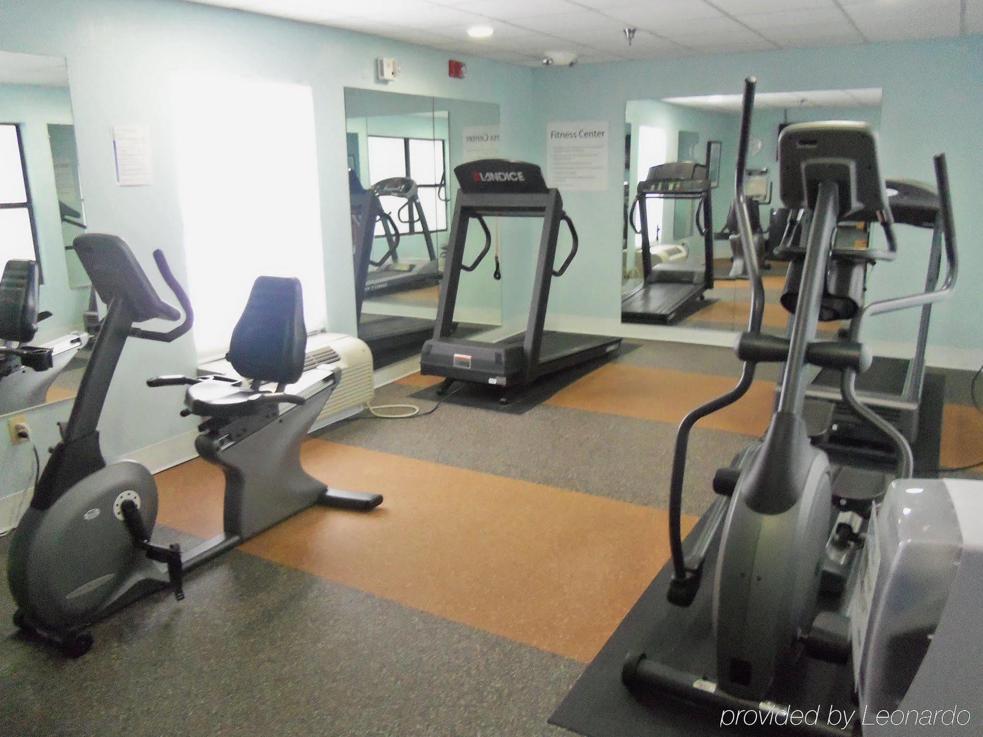 Holiday Inn Express Hotel & Suites Sanford By Ihg Extérieur photo